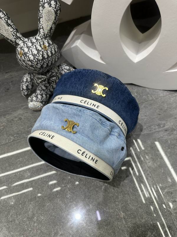 Celine beret dx32